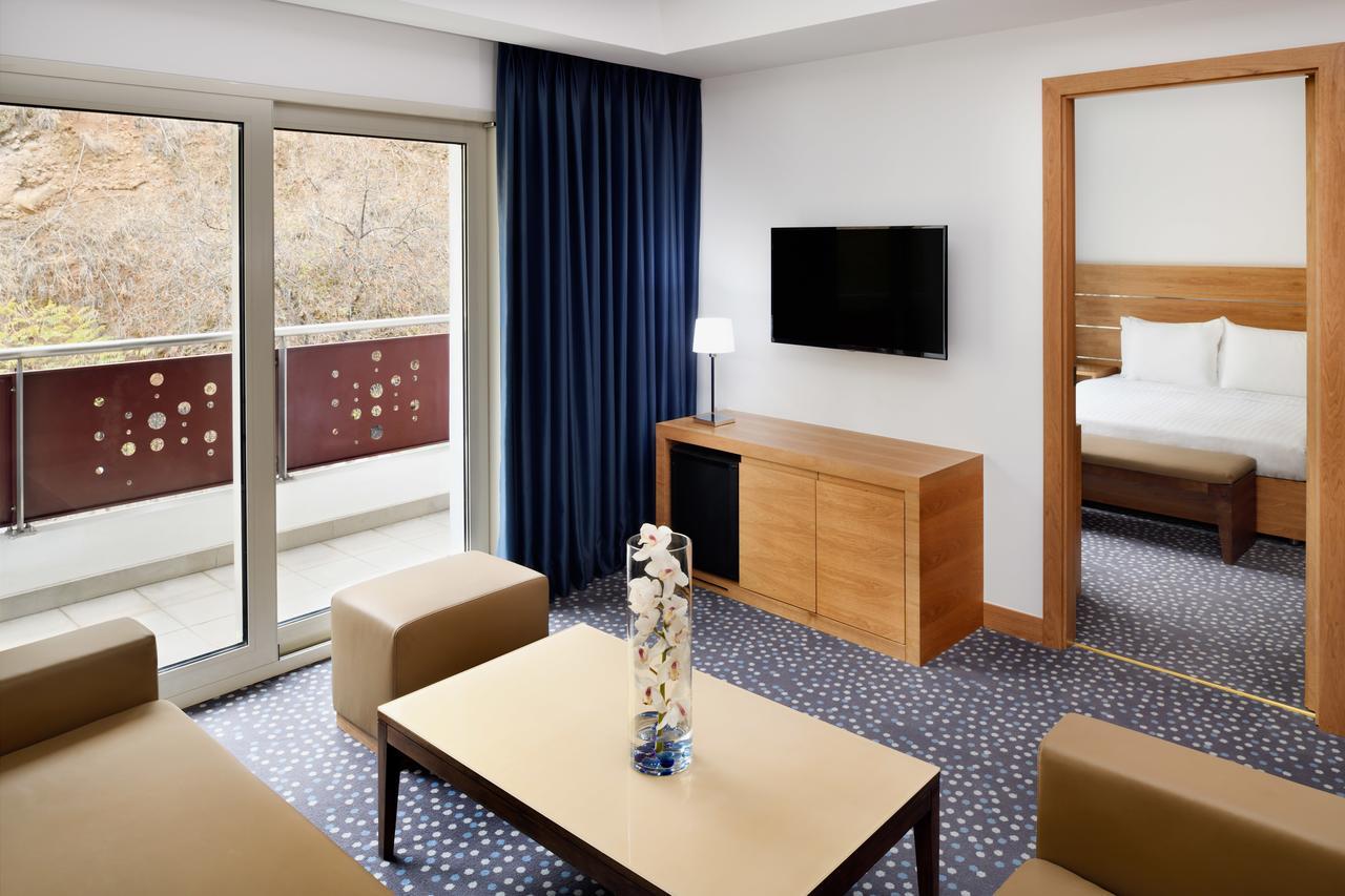 Protea Hotel By Marriott Konstantin Dış mekan fotoğraf