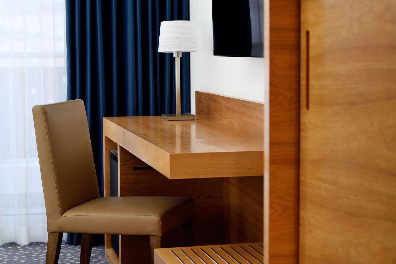 Protea Hotel By Marriott Konstantin Dış mekan fotoğraf